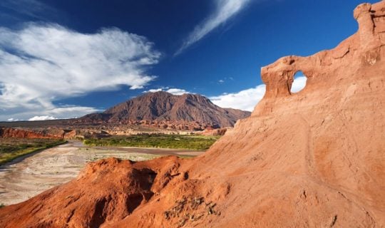 desert-landscape-in-salta-argentina-with-natural-rock-arches