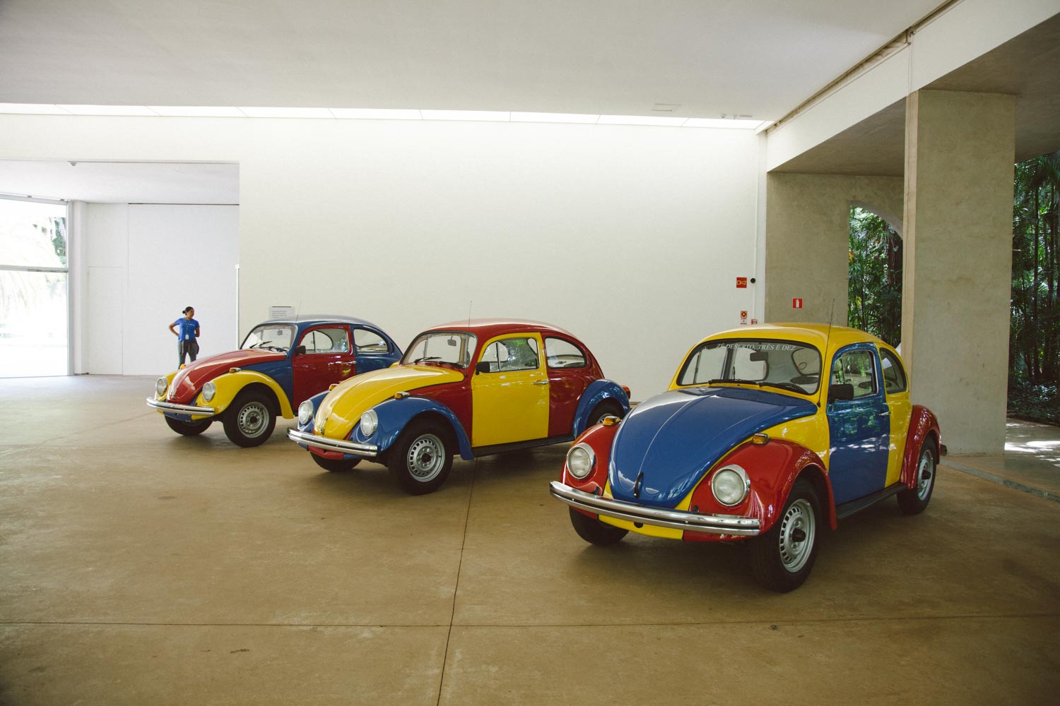 inhotim-museum-photo-cars-beetles