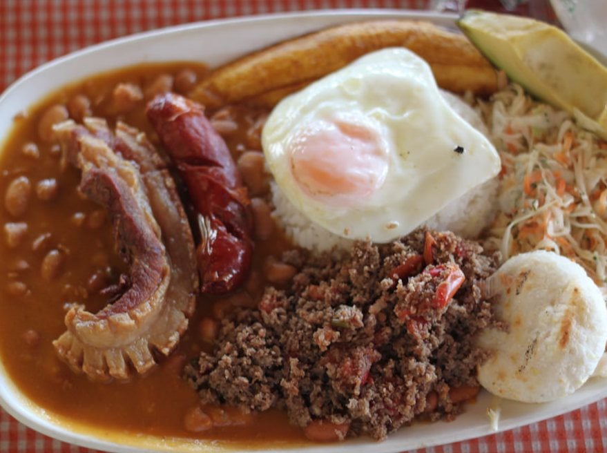 what-is-colombia-famous-for-food