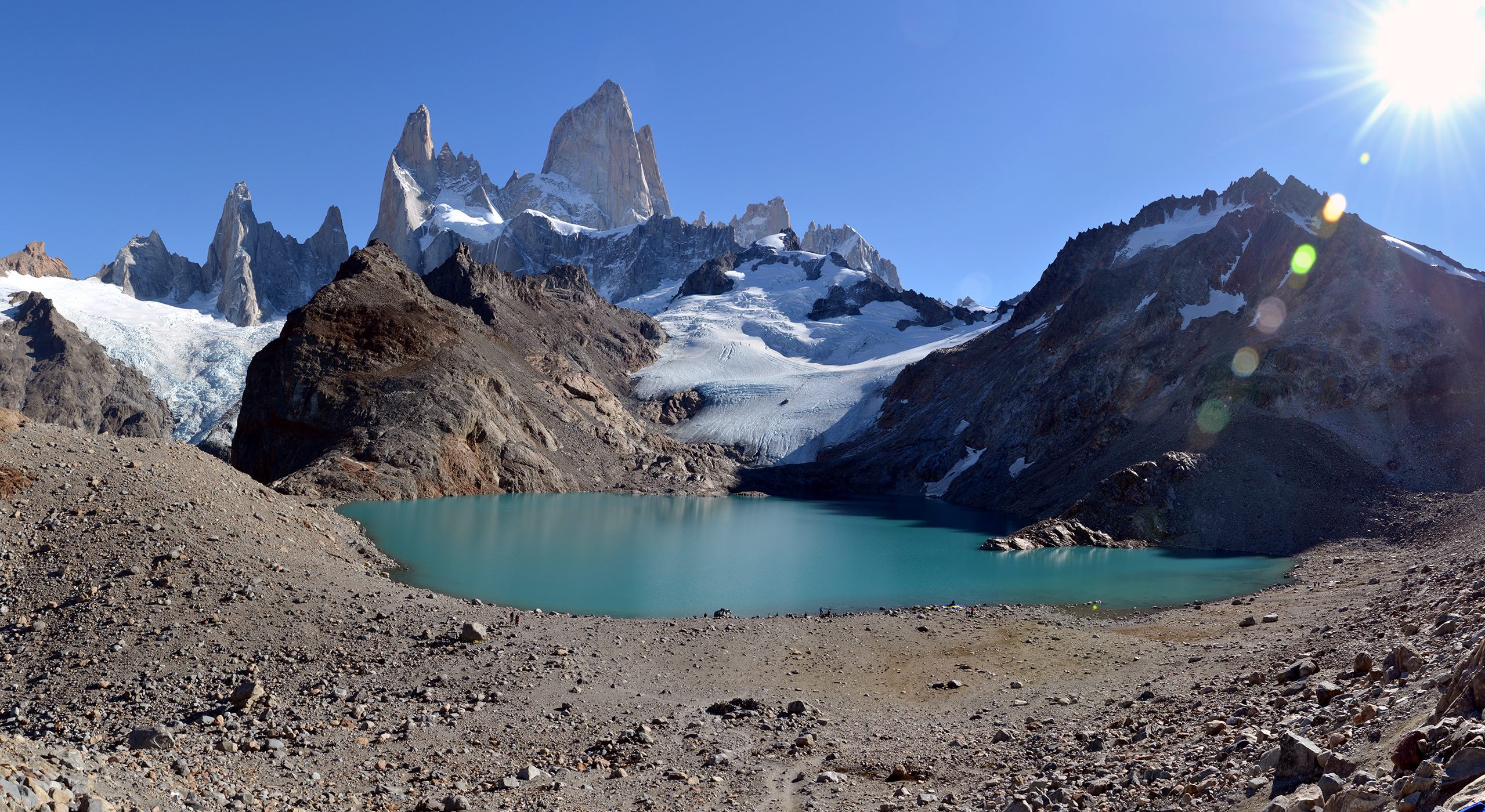 best-hikes-in-patagonia-Laguna-de-Los-Tres