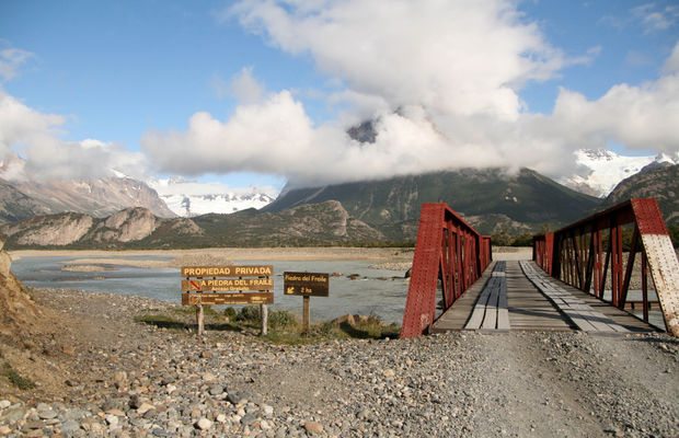 best-hikes-in-patagonia-piedra-del-fraile