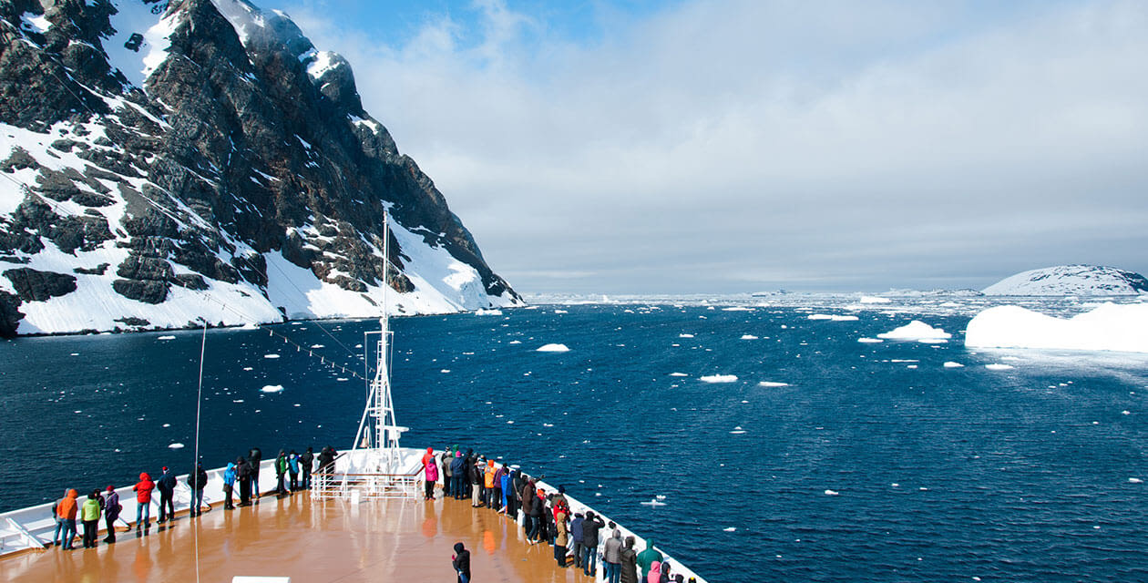 Antarctica cruise deck and passengers