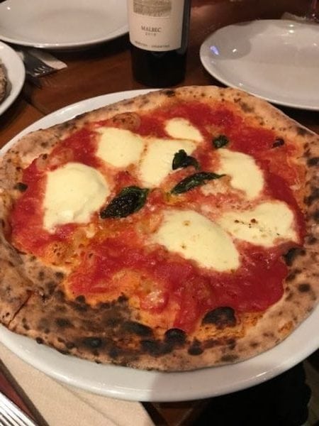 Favorite restaurants in Buenos Aires: delicious pizza at Siamo Nel Forno right out of the oven.