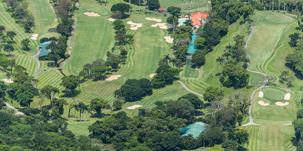 Golf-Club-in-Sao-Contado--Pedra-Bonita-Tijuca-Forest-National Park-Rio-de-Janeiro-Brazil.png