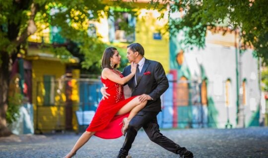 Buenos aires tour visiting tango show in colorful la boca area