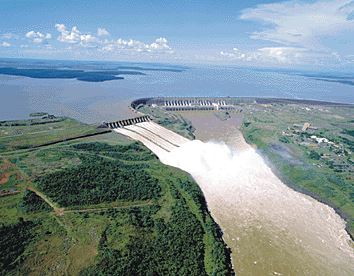 itiapu hydroelectric dam iguassu