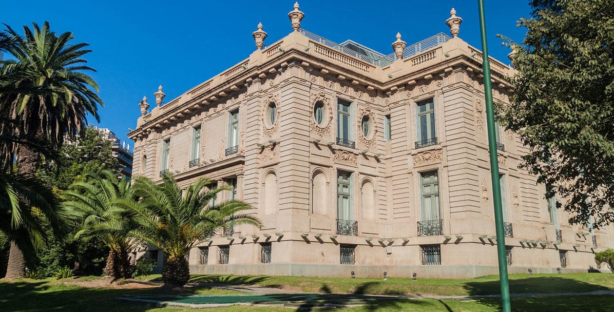photo of the Evita Fine Art Museum