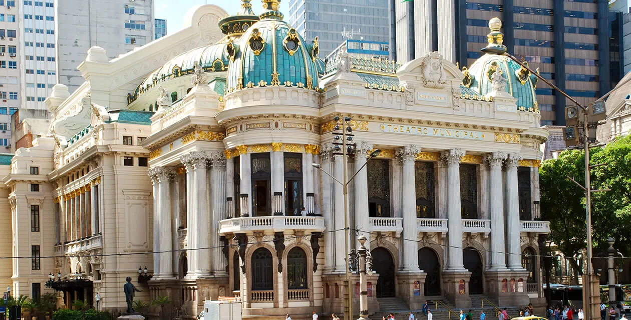 the ornate Teatro Municipal, Rio