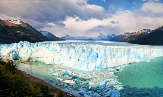 El Calafate natural beauty and glacier