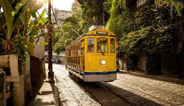 yellow tram on santa teresa hill