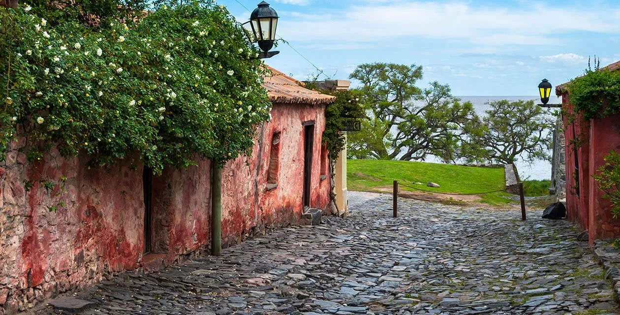 Old street and buildings in Colonia