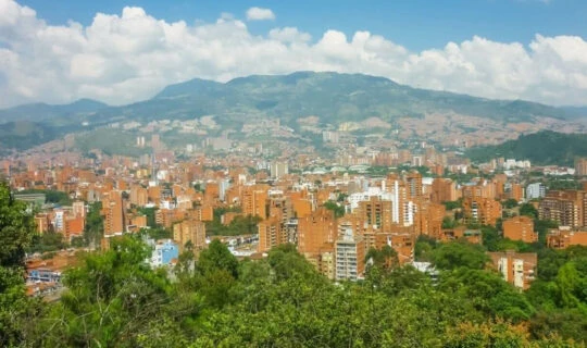 medellin-colombia-skyline-and-mountains