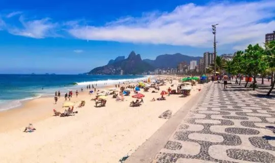 copacabana-beach-in-rio-de-janeiro-on-a-sunny-day