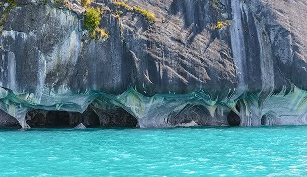 exterior of the marble caves in chile