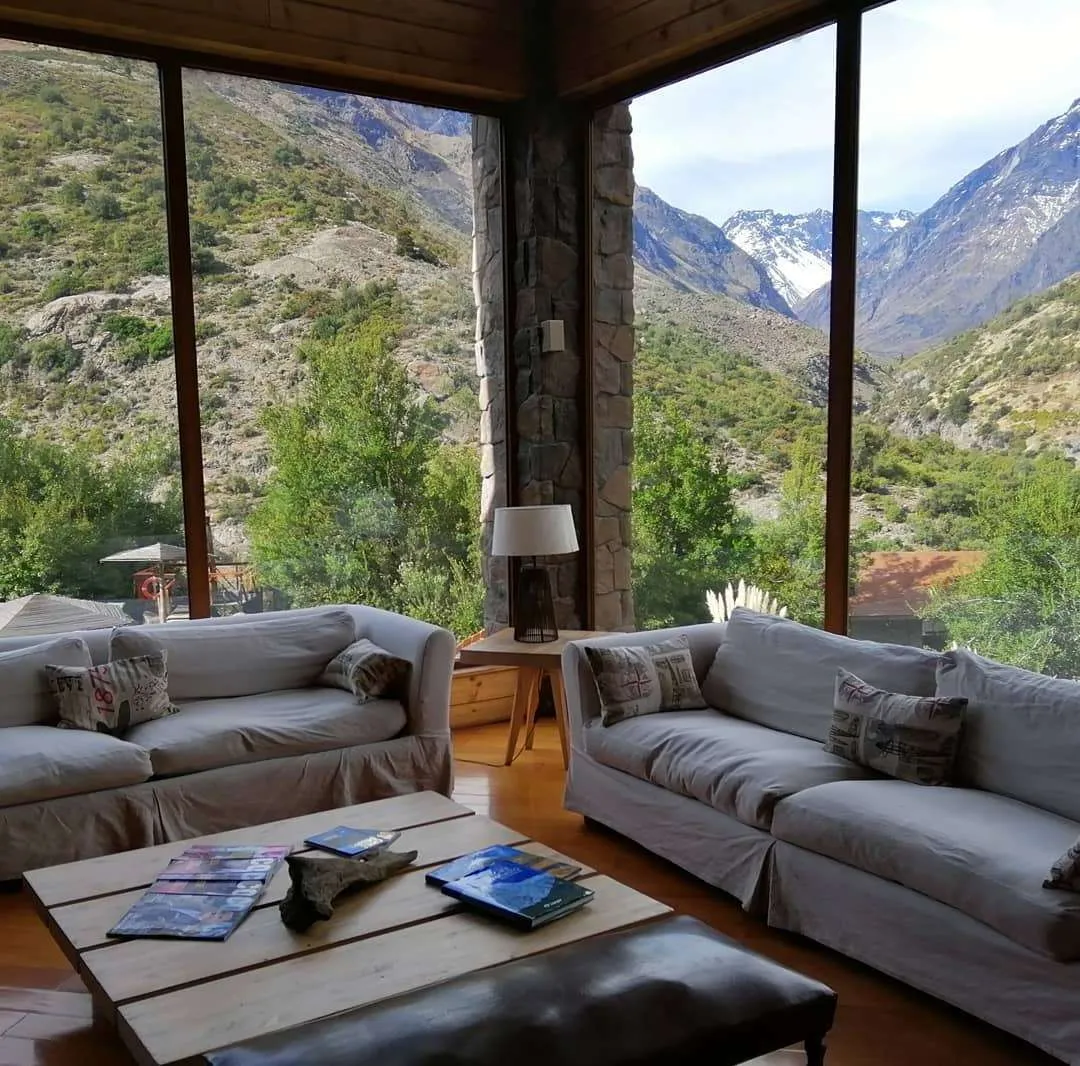 Beautiful room in Noi Puma Lodge with gorgeous windows