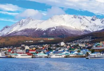 boats docked at Ushuaia