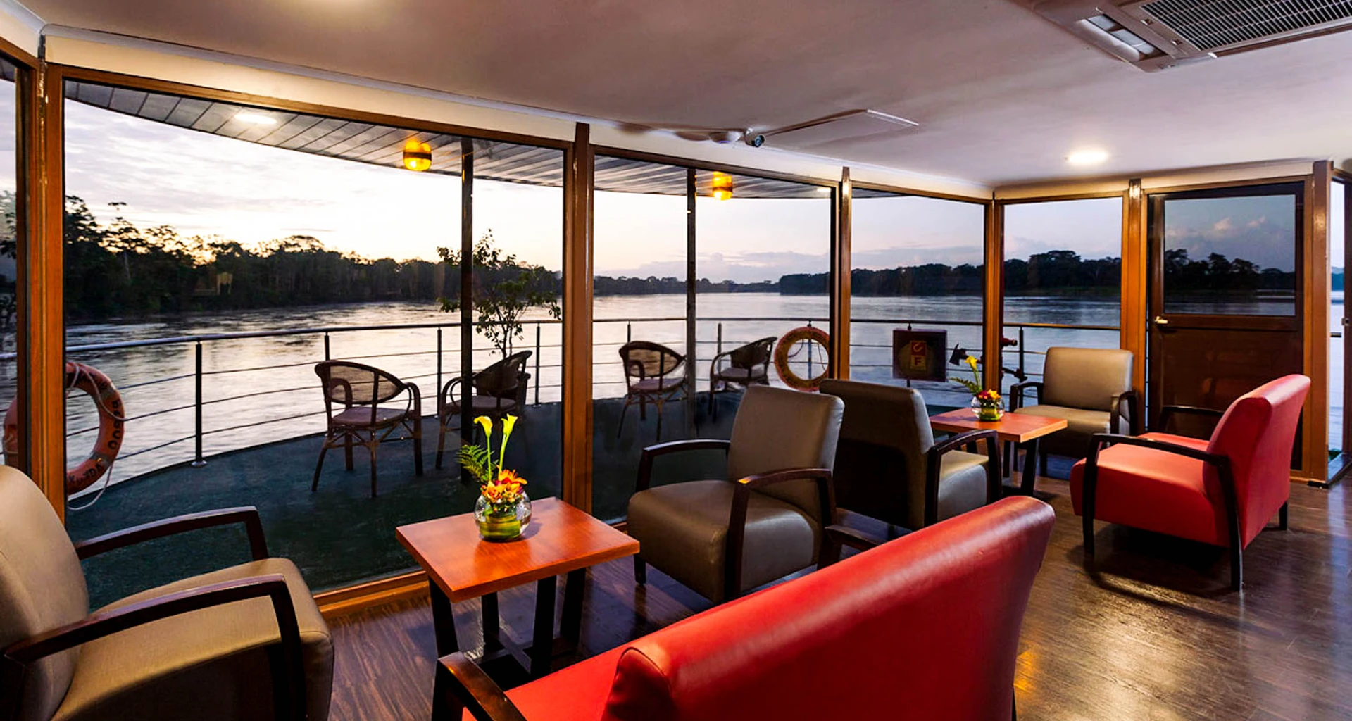 Lounge of Anakonda cruise ship