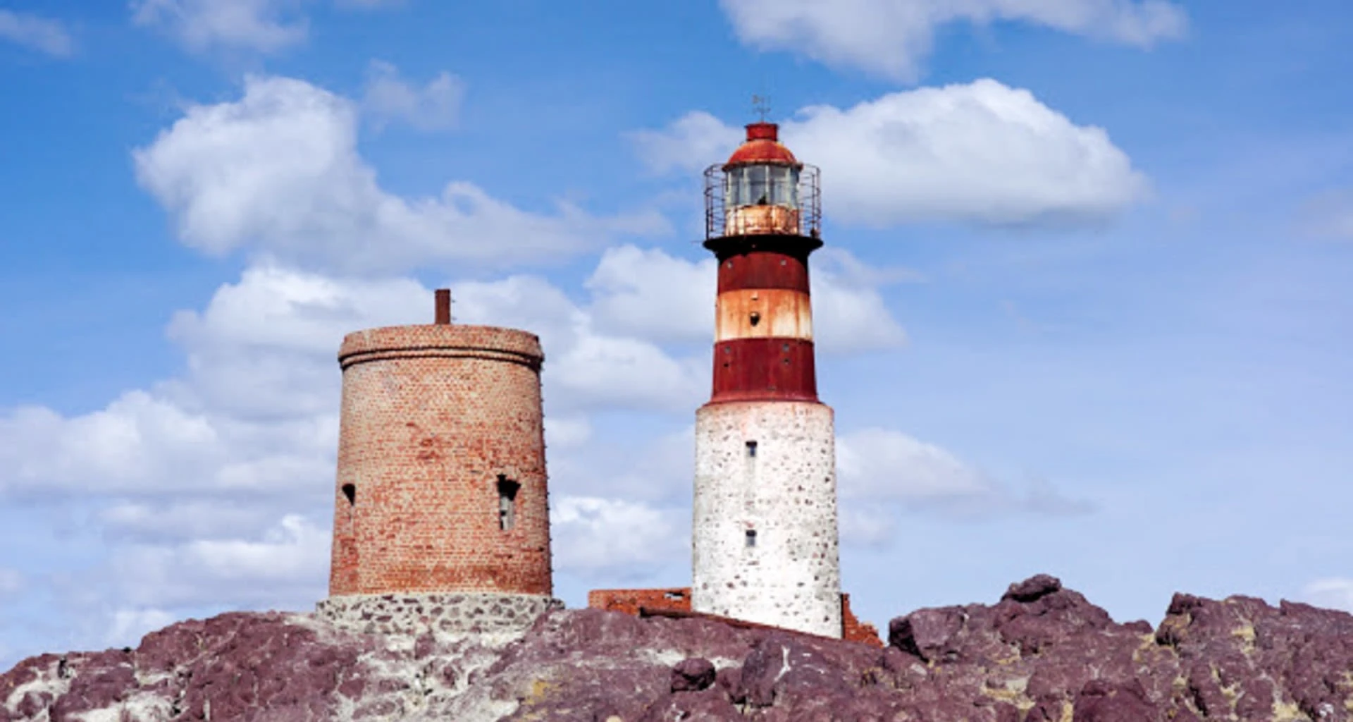 Lighthouse on coast of Santa Cruz, Argentina