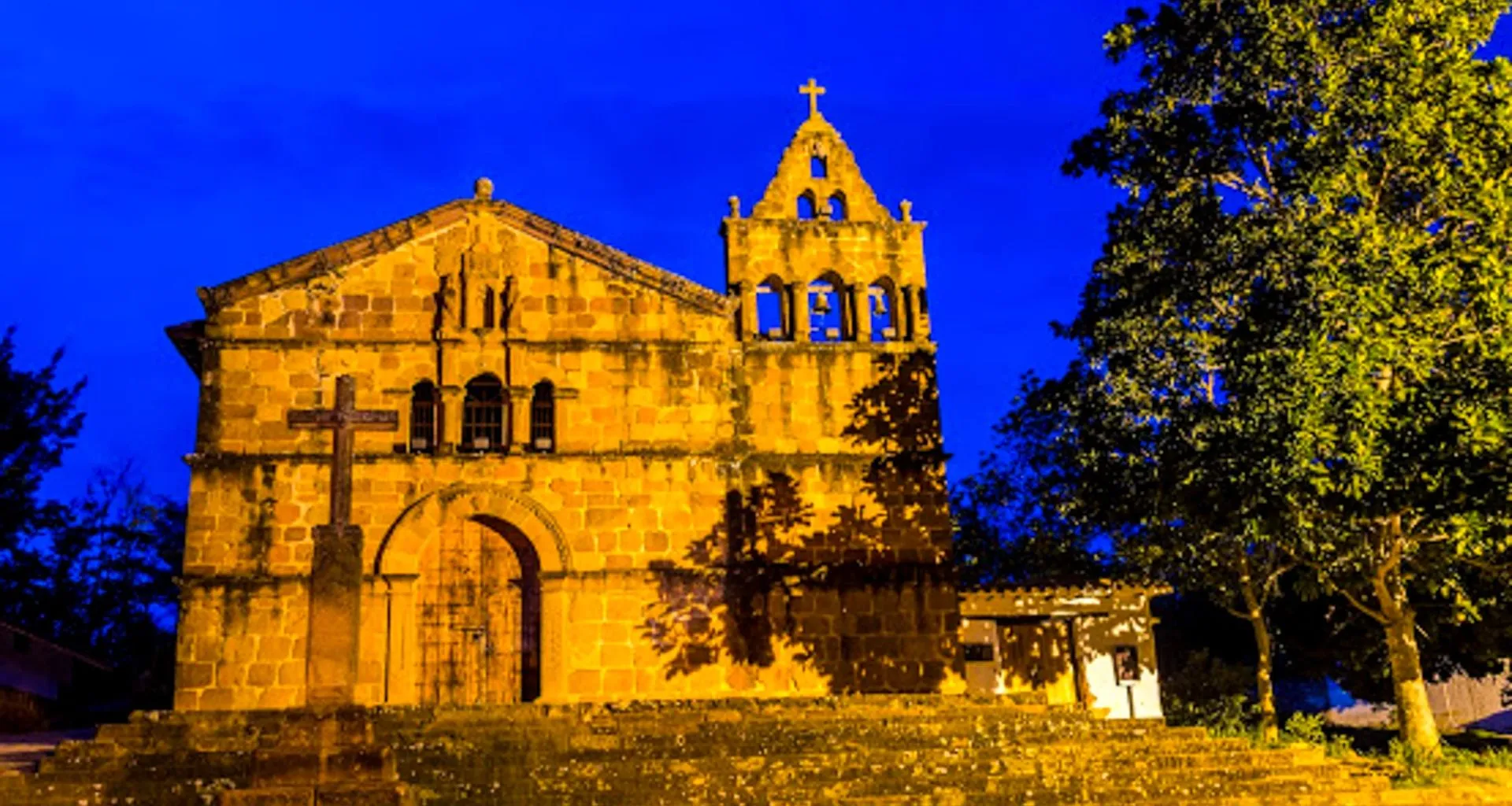 Church in Barichara, Colombia at night