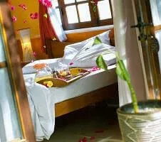 Glimpse at hotel bedroom