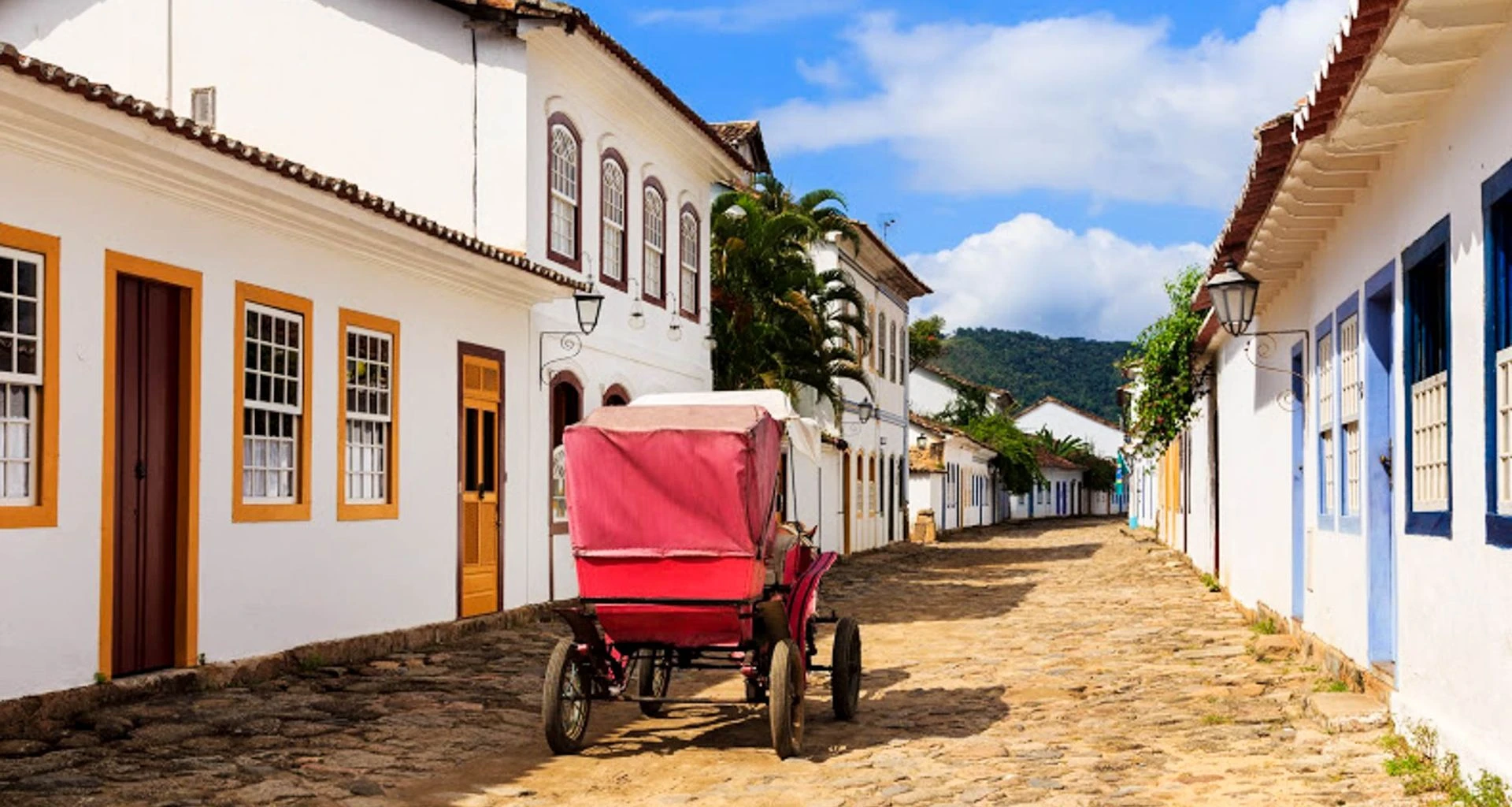 Carriage drives down cobbled Brazil street