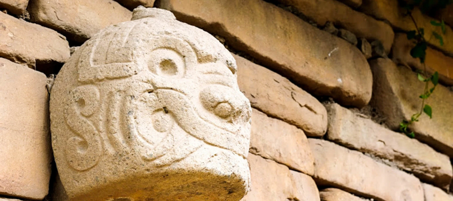 scaled statue of Chavin in Peru