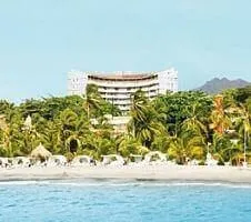 ocean and hotel beach area