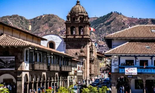 Buildings and busy streets of Cusco, Peru