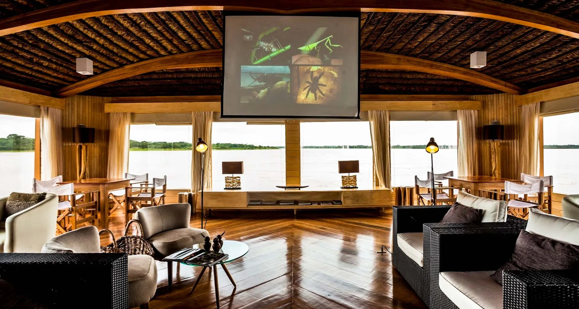 Lounge of Delfin cruise ship