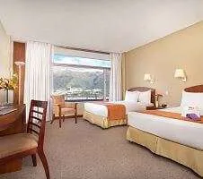double bedroom in quito hotel