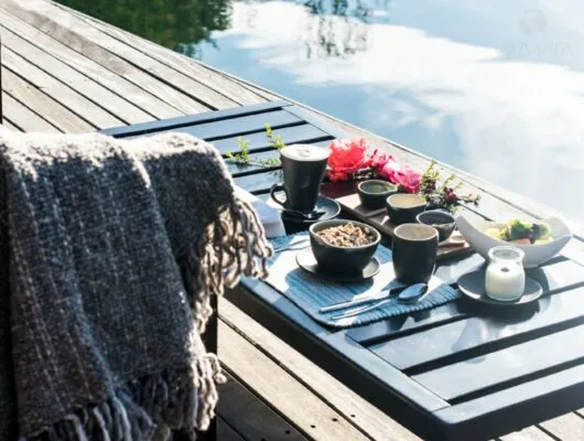 Hotel Vira Vira riverside dinner