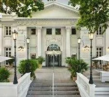 beautiful white hotel entrance