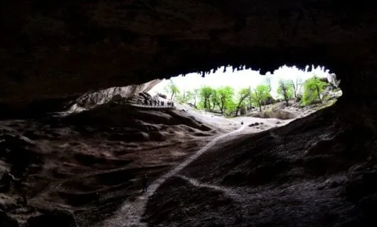 Entrance to Milodon Cave