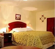 huancavelica hotel presidente vip room