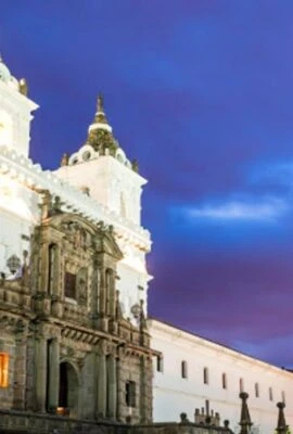 Building and wall in Quito City