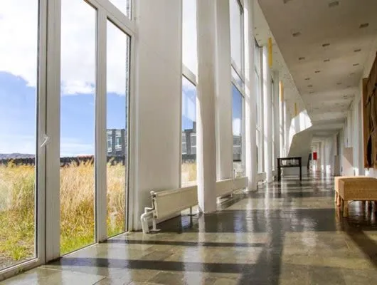 Remota Patagonia hallway