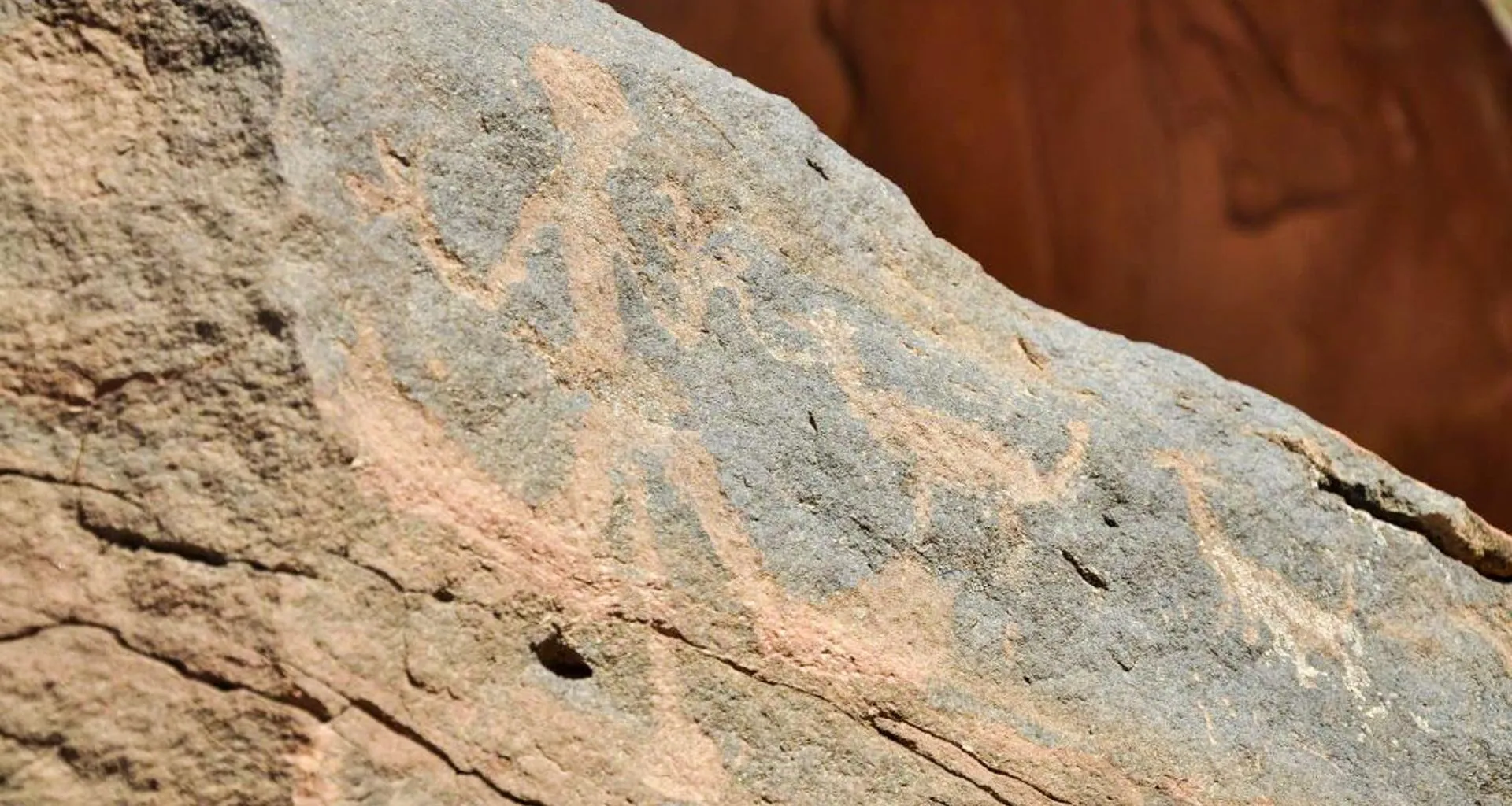 Close up of marks on rock