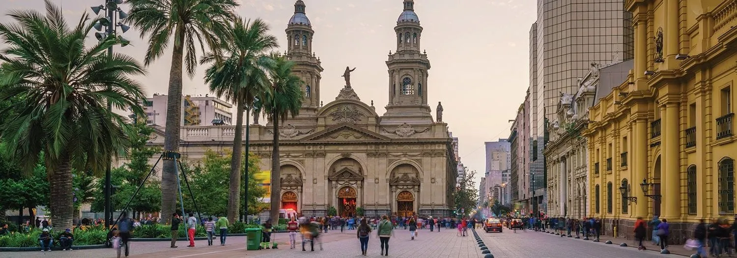 people walking in Plaza de Armas Chile in the Summer