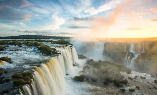 Iguazu Falls side profile