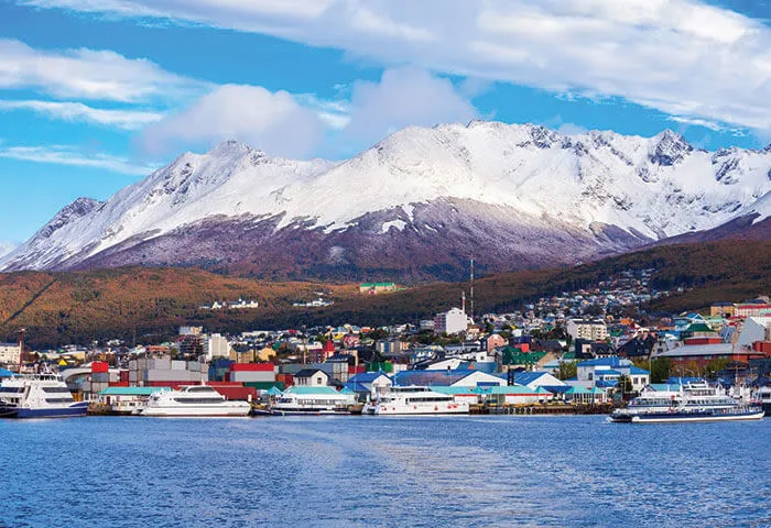 photo of the port city of Ushuaia near Antarctica