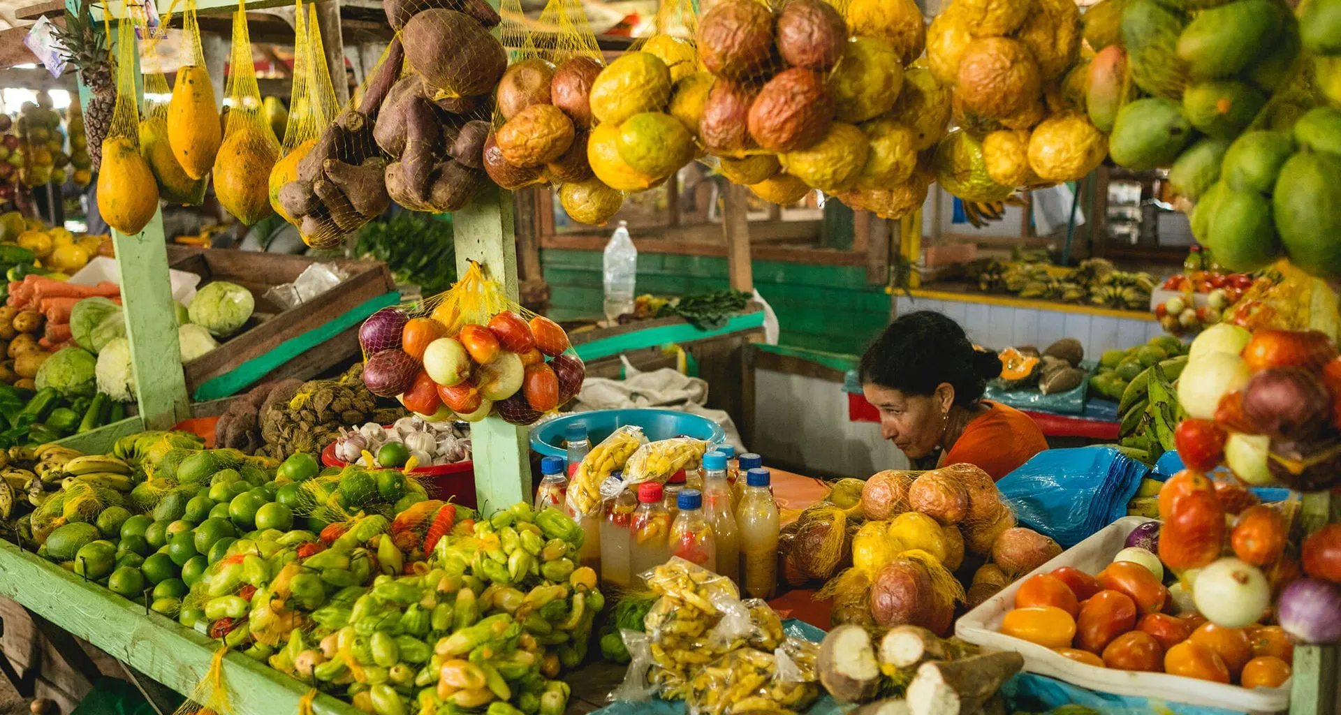 local, fresh fruit market
