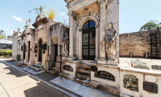 walk through the recoleta cemetery in buenos aires argentina