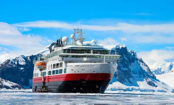 Antarctica cruise through ice