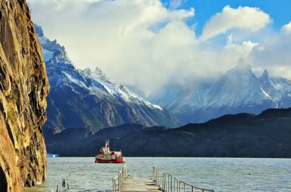 Boating around Torres del paine landscape