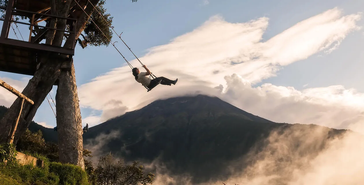 person on the casa del arbor swing
