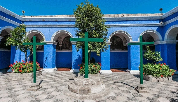 three crosses santa catalina monastery