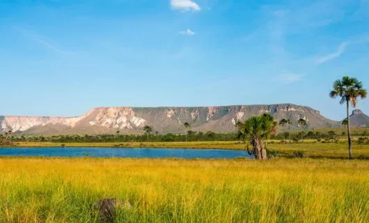 tabletop mountains in mirante da serra