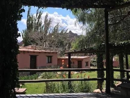 Posada-con-los-Angeles-Tilcara